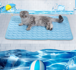 Tapis rafraîchissant pour animaux de compagnie, haute absorption, imperméable, doux, écologique, pour chiens, été, extérieur, siège de voiture, lit - Product Image 1