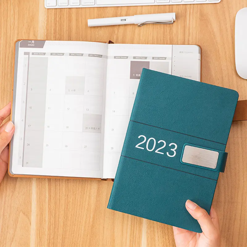 2024 Agenda Dagboek Dagboek Custom Pu Lederen A5 Hardcover Dagelijkse Wekelijkse Maandelijkse Planner Notebook Met Magnetisch Slot