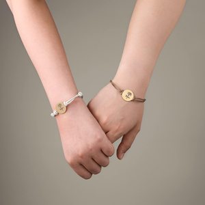 Bracelet en acier inoxydable personnalisé gravé en <span class=keywords><strong>or</strong></span> rose 18 carats avec date de naissance, nom, disque rond personnalisé, cordon en macramé réglable - Product Image 5