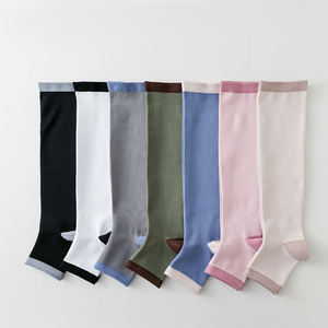 Calcetines adelgazantes de presión de bloqueo de color con presión circulante para aliviar el edema y la fatiga Calcetines deportivos de yoga - Product Image 5