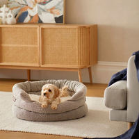 Lit pour chien personnalisé en usine, lavable, doux, avec soutien de soutien, fond imperméable durable, lit pour chien de luxe en bouclette