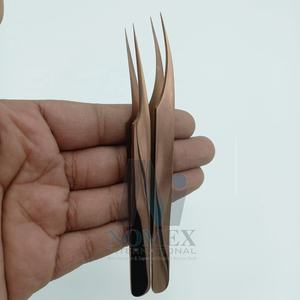 Pince à épiler Dolphin Style Plasma Rose Gold Anodized en acier inoxydable écologique pour extensions de cils antistatiques, soins personnels - Product Image 1