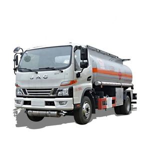Nuevo Camión Cisterna de Combustible Pequeño de Acero Inoxidable 4x2 de 6000 Litros para Gasolina Cruda y Diésel, Venta Directa de Fábrica - Product Image 1
