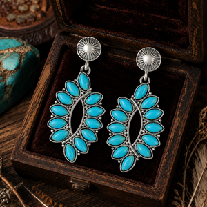 Orecchini a forma di foglia per donna, stile bohémien vintage, accessori per l'uso quotidiano - Product Image 1