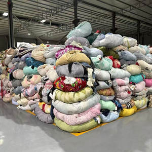 Abbigliamento di Marca Usato all'Ingrosso, Stock di Vestiti di Seconda Mano per Mercati Internazionali - Product Image 1