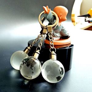 Llavero de Cristal con Luz LED, Llavero de Cristal con Forma de Balón de Fútbol o Baloncesto para Regalo, Souvenir y Promoción, Venta al Por Mayor - Product Image 5