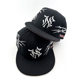 Bán buôn tùy chỉnh 6-<span class=keywords><strong>panel</strong></span> của nam giới thể thao được trang bị Mũ 3D thêu phẳng Vành bóng chày bóng rổ Snapback mũ - Product Image 1