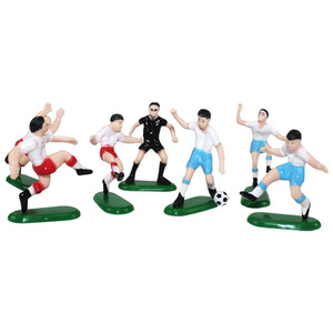 Lot de figurines décoratives <span class=keywords><strong>pour</strong></span> gâteau sur le thème du football, ensemble de jouets de capitaine de terrain <span class=keywords><strong>pour</strong></span> enfants, décoration de gâteau <span class=keywords><strong>pour</strong></span> <span class=keywords><strong>joyeux</strong></span> <span class=keywords><strong>anniversaire</strong></span> des garçons, figurines de jouets - Product Image 3