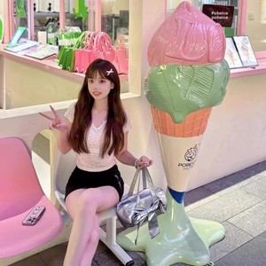 Scultura Decorativa a Forma di Cono <span class=keywords><strong>Gelato</strong></span> Gigante, Modello Ornamentale da Terra per Negozi di Tè al Latte e Punti di Check-in - Product Image 1