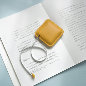 Cinta métrica cuadrada con estuche de cuero, bolsa de cuero para cinta métrica suave, regla para medir la altura de niños y bebés de 1.5m. - Product Image 4