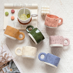 Künstlerische einzigartige Keramik ungleich mäßig gesprenkelte Tasse Hand bemalte Kaffeetasse mit Flecken Nordic Style Kaffeetasse Milch becher - Product Image 3
