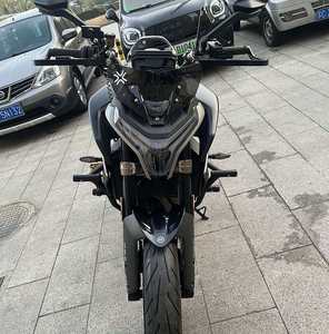 Moto sportive nue CFMOTO 800NK |   800cc 100CV Bicylindre |   Freins J.Juan Bosch ABS TCS 6 axes IMU - Product Image 2