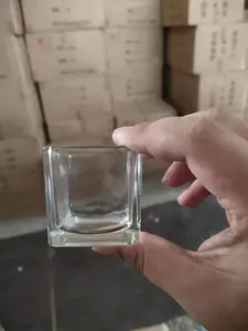 Wholesale Simple Square Heavy Glass Candle Jars Flower Glass Vase Square Glass Candle Holder