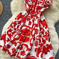 Robe Courte Décontractée Rouge à Imprimé Floral pour Femme, Bretelles Fines, Coupe Trapèze Ajustée, Fermeture Éclair au Dos, Idéale pour le Quotidien, les Fêtes, les Rendez-vous et les Activités en Extérieur