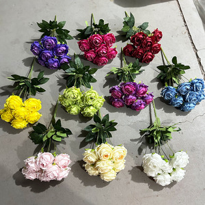 ดอกกุหลาบผ้าไหมจำลอง 7 หัว ยี่ห้อ Yixuan สำหรับตกแต่งผนังงานแต่งงาน ตกแต่งบ้านสไตล์โมเดิร์น - Product Image 2