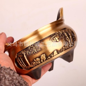 Quemador de incienso grande de bronce, estilo Xuande, de tres patas, con forma de loto y doble orejeta, estilo antiguo, cobre puro - Product Image 4