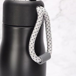 Elegante Botella de Agua de Acero Inoxidable de 500 ml, Aislada para Frío y Calor, Portátil, para Deportes al Aire Libre, Camping, para Hombres y Mujeres - Product Image 3