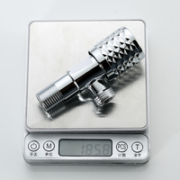 Robinet d'eau de salle de bain à une poignée monté sur le pont en chrome de style moderne en gros direct fonction de vanne d'angle en acier inoxydable 201