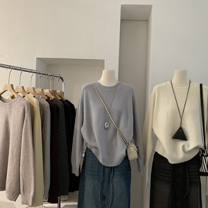Cardigan <span class=keywords><strong>Femme</strong></span> Col Roulé <span class=keywords><strong>en</strong></span> Maille Côtelée Chaude à Manches Longues avec Double Fermeture Éclair Torsadée, Style Tendance, Couleur et Logo Personnalisables - Product Image 6
