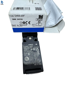 เซ็นเซอร์ควบคุม PLC สวิตช์ประตูนิรภัย ของแท้ใหม่เอี่ยม รุ่น D4NS-2DF - Product Image 1
