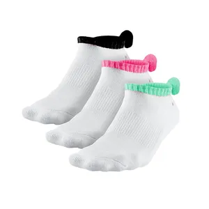 BQ-A 1285 Meias spanische Pom Socken Mädchen Pom Pom Socken zu verkaufen