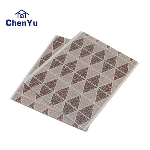 Nouveaux panneaux de plafond décoratifs en PVC de couleur bois brillant, en PVC plastique <span class=keywords><strong>Kisame</strong></span> Ng, pour garage, Philippines - Product Image 2
