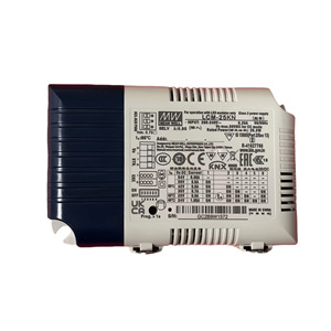 Controlador LED multicanal Mean Well LCM-40KN de 40W, convertidor de corriente constante AC/DC para módulos LED - Product Image 1