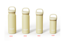 Bouteille d'eau isotherme portable avec poignée de transport, idéale pour les voyages en voiture, les pique-niques, l'école, les sports