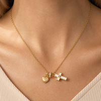 Mylove Maßgefertigte Feine Messing 18K Vergoldete Weiße Perlmutt Kreuz Geripptes Herz CZ Charm Anhänger Halskette Großhandel