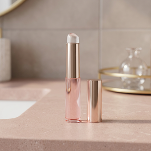 Portable Lipstick <b>Brush</b> with Soft Tip - Product Image 2