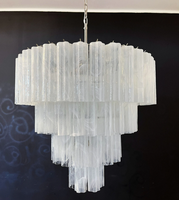 Lustre en verre de Murano 4 couches de design italien pour le salon et la chambre à coucher Lustre en verre blanc albâtre pour la décoration intérieure