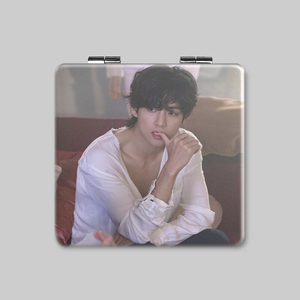 批发KPOP偶像邦坦男孩V泰亨冬季前方双面方形可折叠便携式化妆镜 - Product Image 5