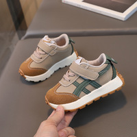 Nouvelles baskets d'automne pour enfants, style homme, en cuir artificiel, mocassins pour filles, chaussures de course pour tout-petits