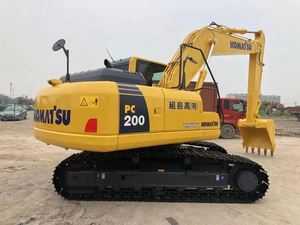 Excavadora Industrial Usada Komatsu PC200 de 20 Toneladas, Modelo 2022, en Venta. Componentes Principales: Motor, Bomba de Engranajes, Rodamientos. Origen: Japón. - Product Image 3