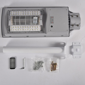 Lampe solaire LED intégrée pour extérieur, 60V, en alliage d'aluminium, à fixation murale pour jardin et cour - Product Image 4
