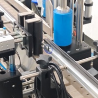 Machine d'étiquetage automatique de bouteilles, applicateur d'étiquettes adhésives pour bouteilles rondes, pour produits alimentaires, cosmétiques et chimiques