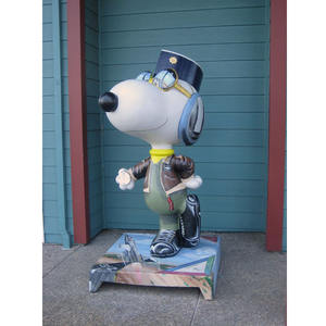 2025 haute qualité usine en gros fibre de verre résine Statue personnalisée grandeur nature dessin animé chien Sculpture décoration de la maison <span class=keywords><strong>Snoopy</strong></span> - Product Image 1