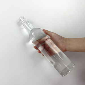 <span class=keywords><strong>Botellas</strong></span> <span class=keywords><strong>de</strong></span> forma redonda <span class=keywords><strong>de</strong></span> <span class=keywords><strong>licor</strong></span> esbelto y alto a granel <span class=keywords><strong>Guala</strong></span> Cap Gin Bottle Spirit Vodka <span class=keywords><strong>Botellas</strong></span> <span class=keywords><strong>de</strong></span> vidrio 750ml 700ml - Product Image 4