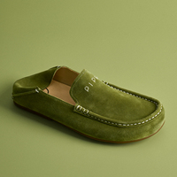 Mocassins décontractés faits main pour hommes en gros, en daim de vache vert, à enfiler, respirants, avec semelle extérieure en caoutchouc souple, fourniture directe usine