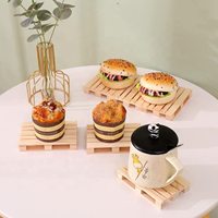 Mini sous-verres carrés de boisson de palette en bois pour les bars chauds et froids de boissons de bière Restaurants salons