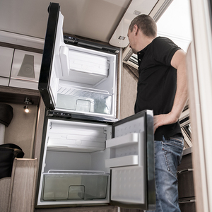 Alpicool CR65 <b>Mini</b> Fridge <b>Freezer</b> 65L Capacity With 12V 24V 220V Outdoor Camping OEM/ODM CR65 12v Upright Refrigerator CR65 CR65 - Product Image 3