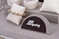 Emballage de bijoux personnalisé en microfibre, bague unique, pendentif, boucle d'oreille, bracelet et collier, présentoir à bijoux