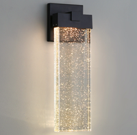Applique murale LED moderne en cuivre avec télécommande et fonction de variateur d'intensité, design contemporain pour l'extérieur, escalier, jardin, patio, couloir