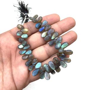 Perles en forme de poire lisse de pierres précieuses de Labradorite Flashy bleu naturel pour la fabrication de bijoux incroyable 2022 populaire - Product Image 1