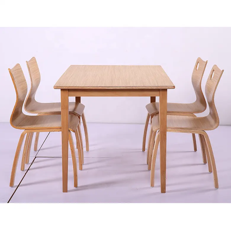 Özel Fast Food restoran mobilya yemek masası ve sandalye seti katı ahşap bükülmüş sandalyeler kontrplak restoran masa ve sandalye seti