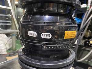 Dn125 Epdm Flexible Gummi-Expansions balg verbindung Kohlenstoffs tahl Vulkan isierter Gummi Rund geschmiedet 3 Jahre Gummi rad flansch gleich - Product Image 5