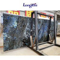 Plan de travail en granit naturel de Madagascar, pierre exotique bleu émeraude rétroéclairée, dalle de granit bleu labradorite lemurienne