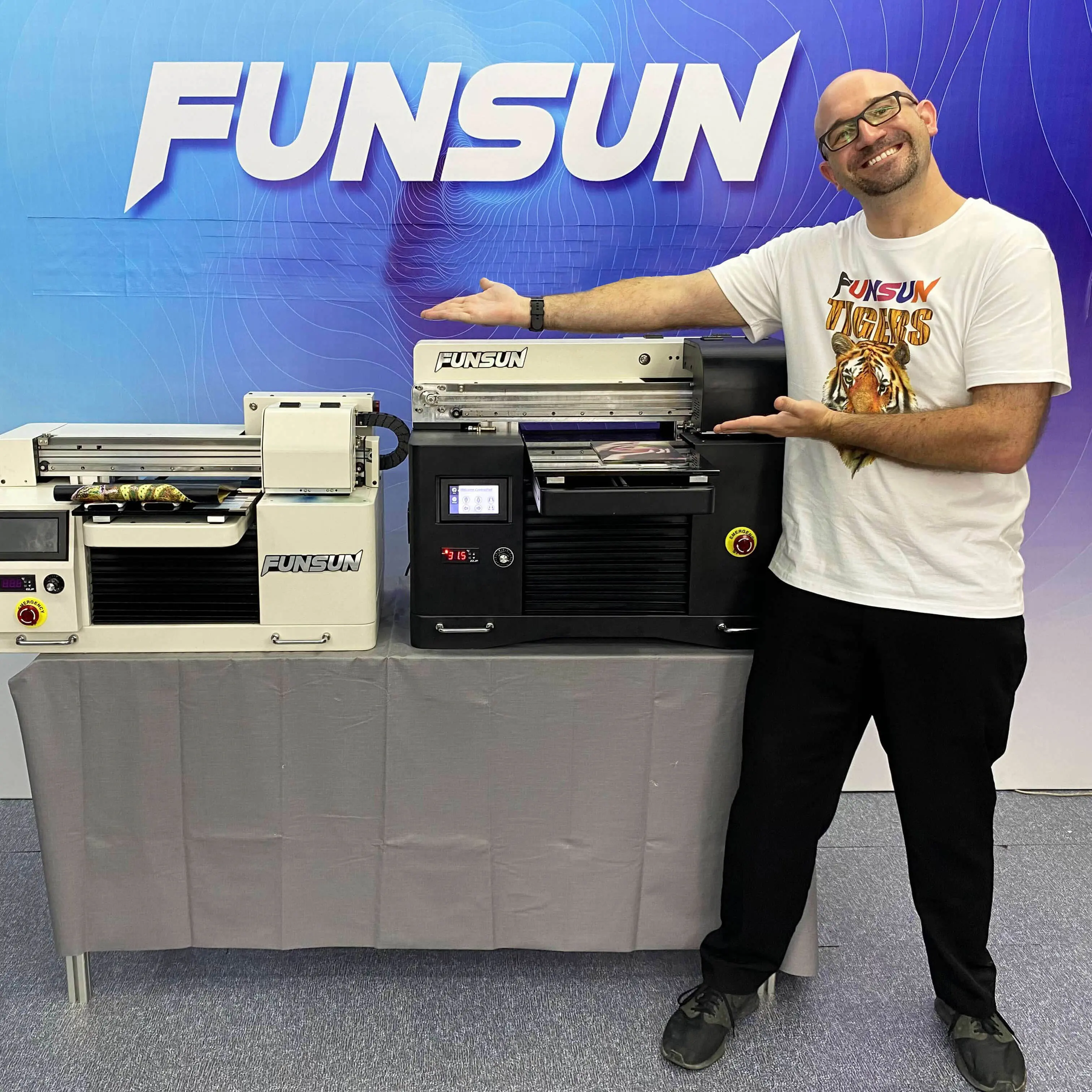 Die Beliebtesten A3 Uv-flachbettdrucker in die USA druckkopf für Epson Telefon Fall Druck Maschine
