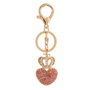 Portachiavi per auto con ciondolo a forma di cuore con corona di diamanti pieni d'amore portachiavi con cuore di strass di cristallo Bling