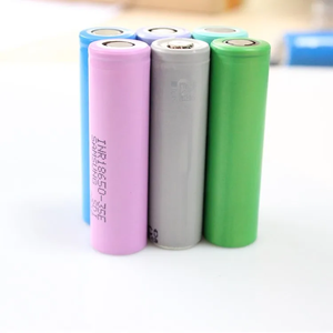 Batteries cylindriques lithium-ion 18650 Li-ion 2500mAh 2600mAh 2800mAh 3000mAh très demandées pour outils électriques - Product Image 5